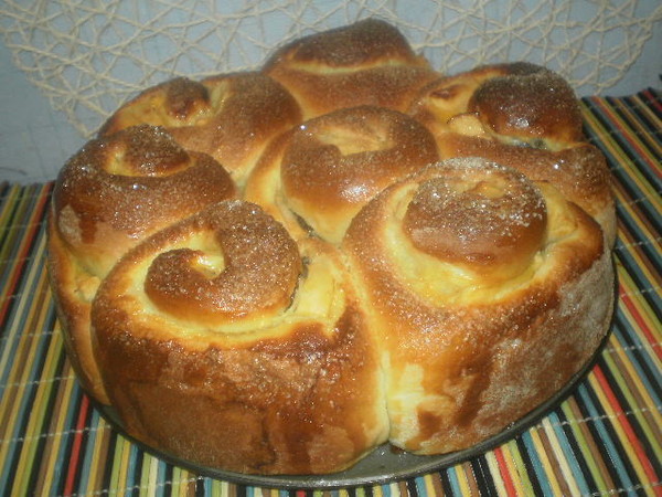 Cake s trojitou náplňou a jablkami