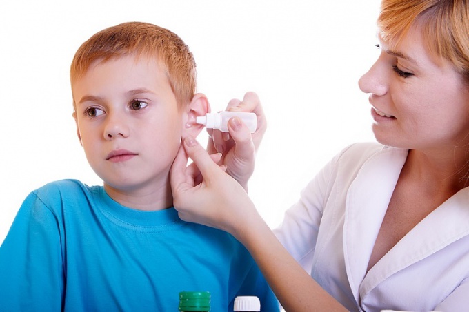 Otitis: príčiny, príznaky a liečba